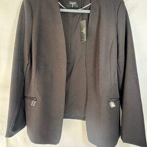 NWT! Tahari Blazer NWT size 14